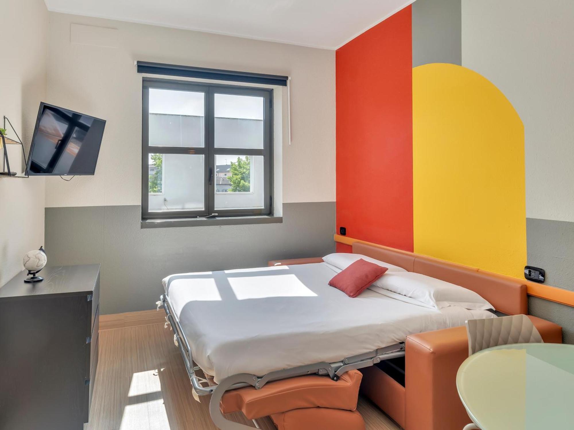 B&B Hotel Cremona Exteriör bild